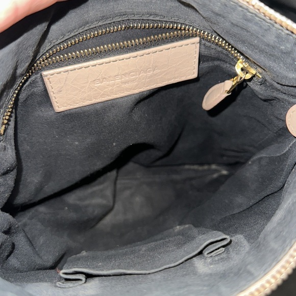 Baby pink Balenciaga purse - Picture 9 of 17